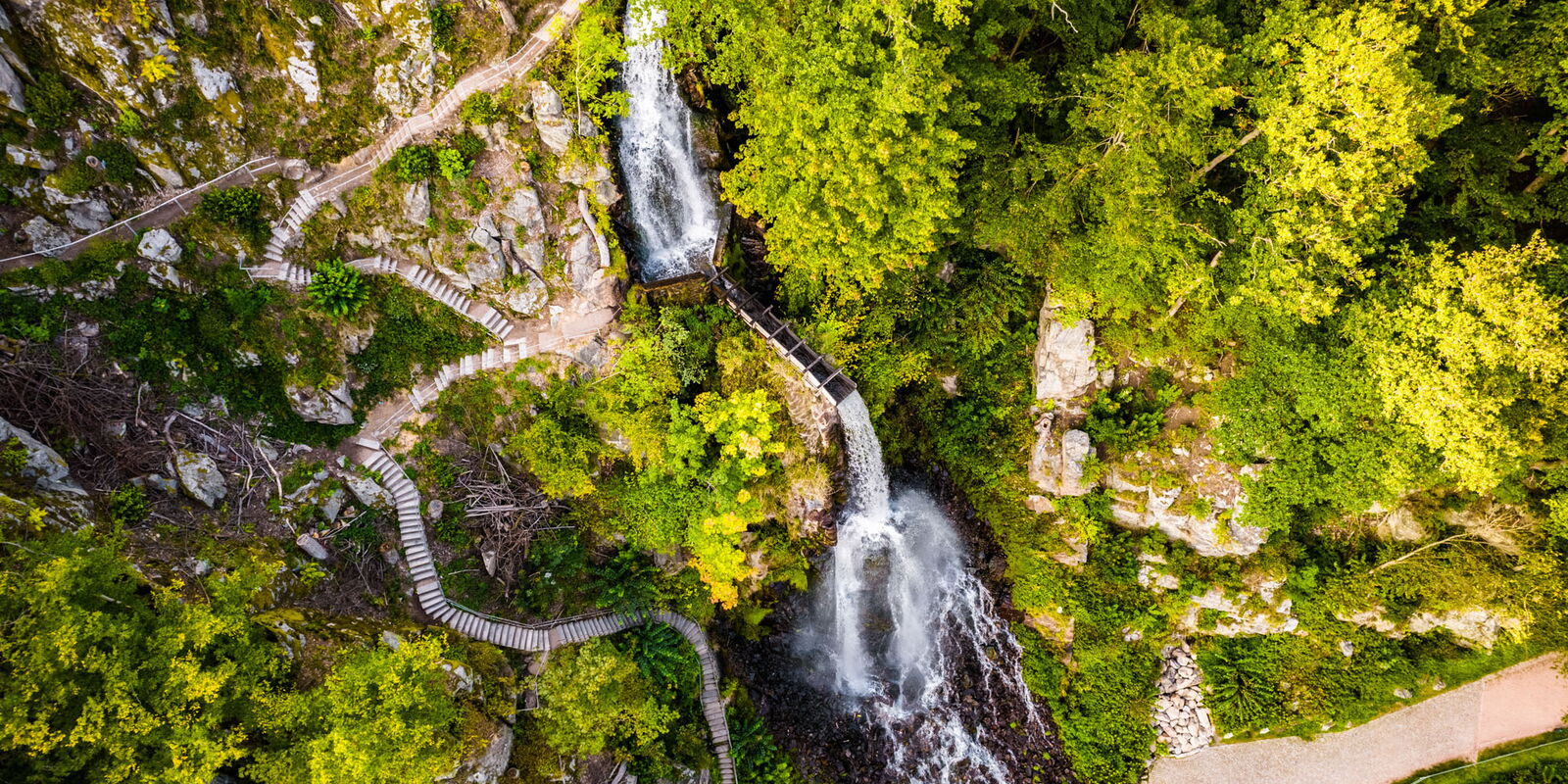 Trusetaler Wasserfall aus der Vogelperspektive
